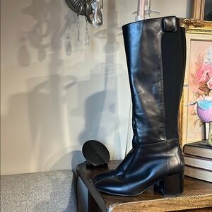 Aquatalia Elegant Black Leather Knee-High Boots size8 made in Italy